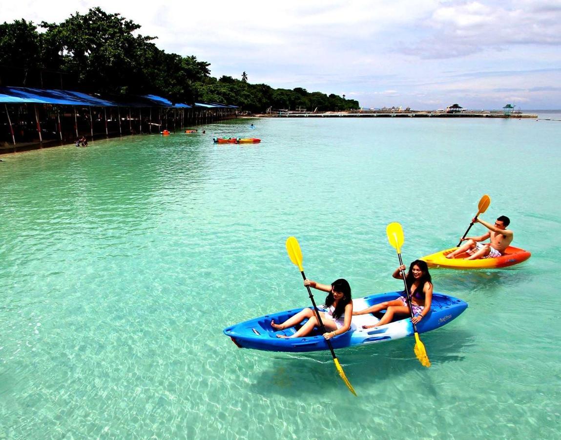 Paradise Island Park & Beach Resort Samal Exterior photo